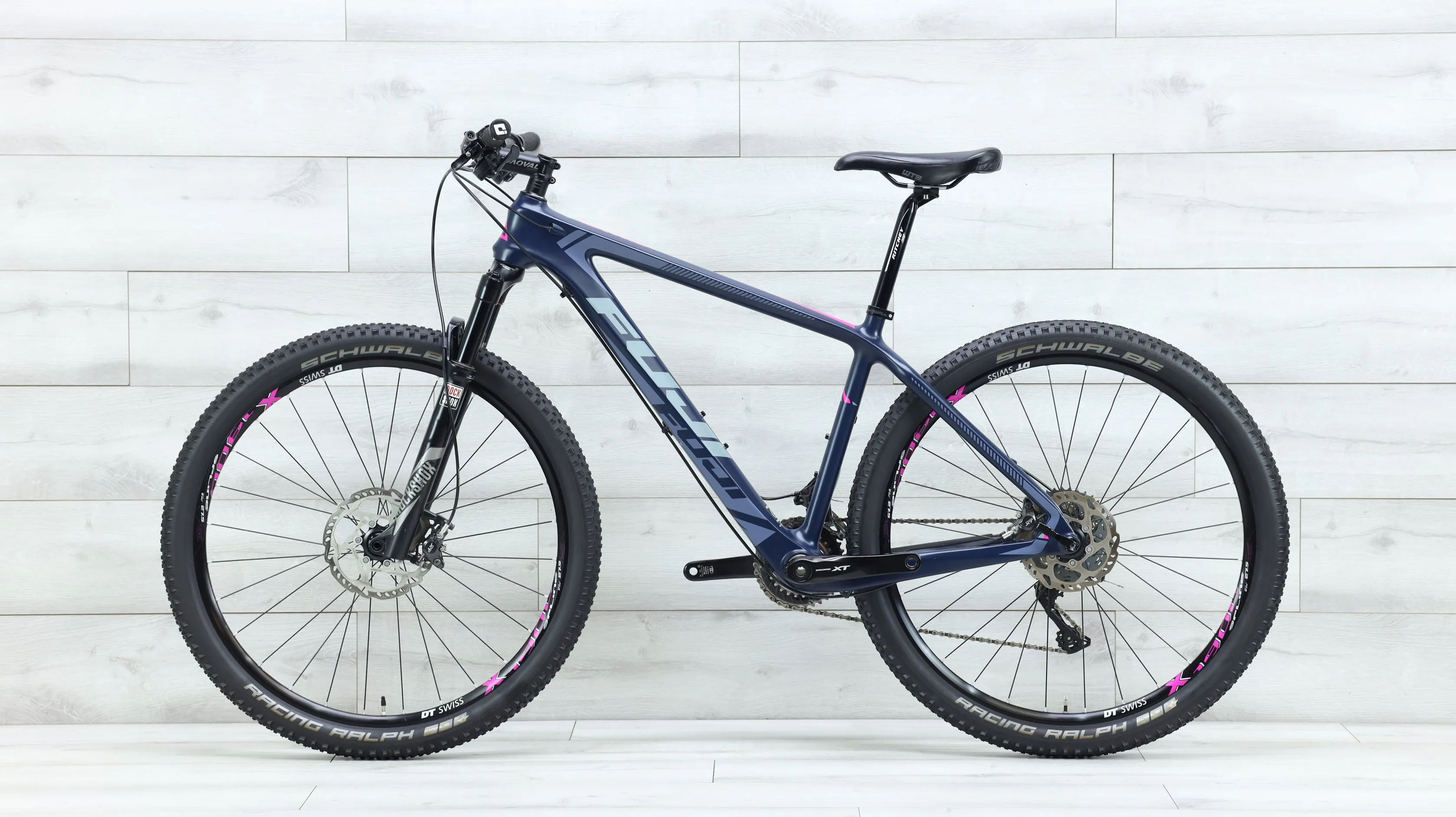 2016 Fuji SLM 2.1  Mountain Bike - Medium