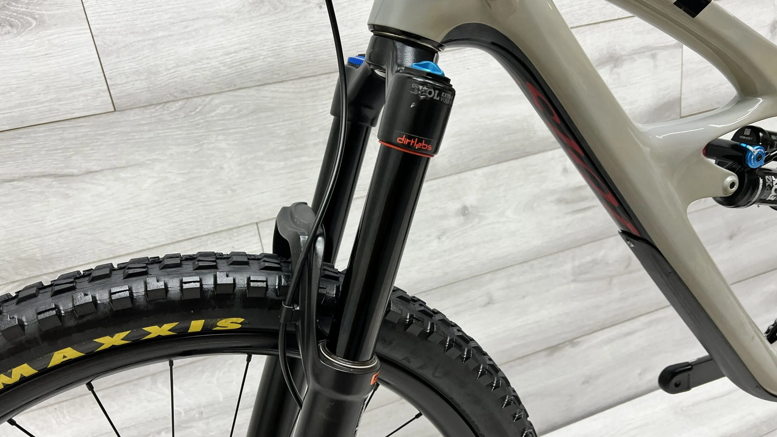 2020 Ibis Mojo HD5  Mountain Bike - Medium