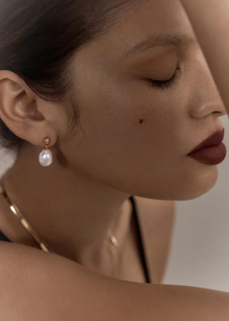 Baroque Pearl Drop Earrings