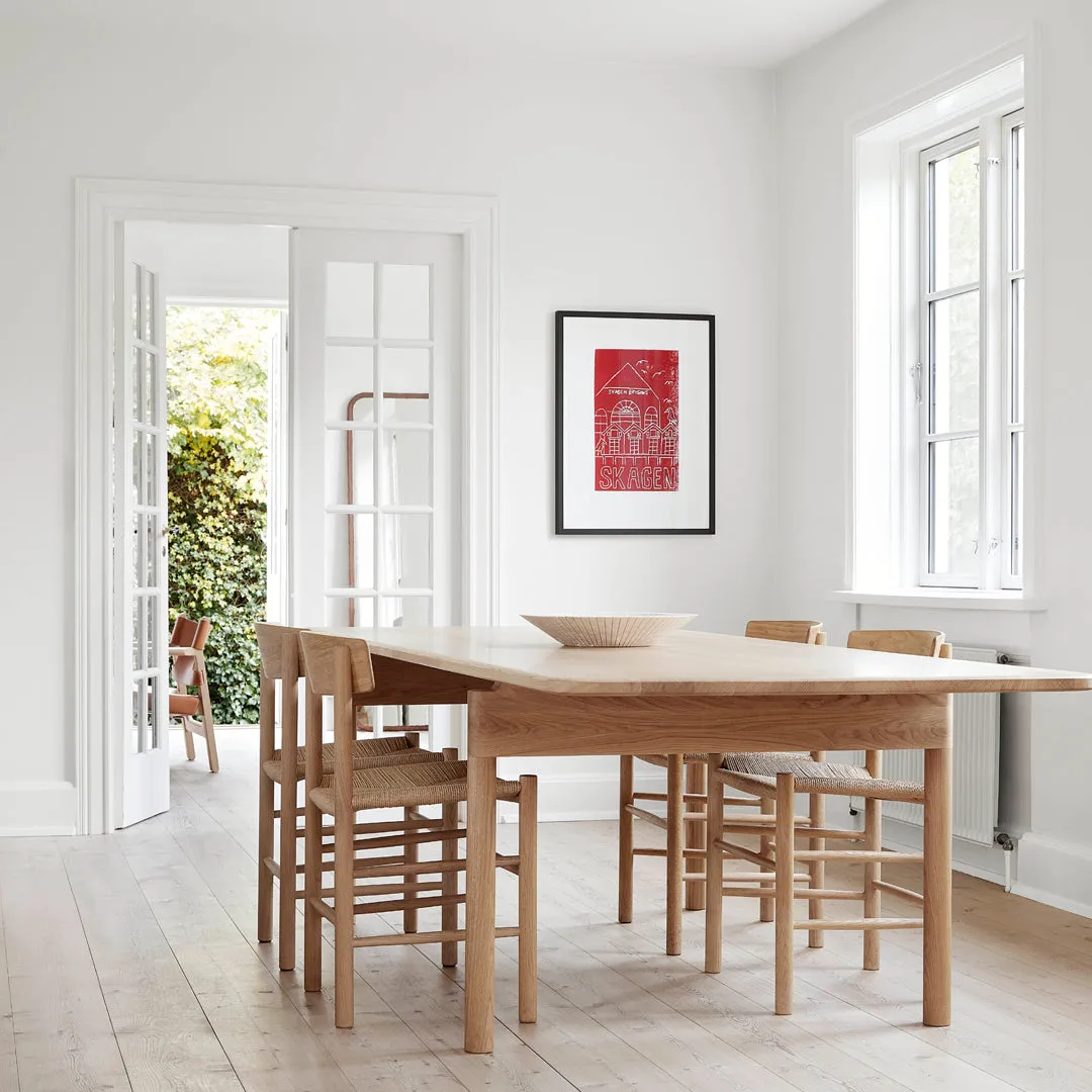 Post Dining Table