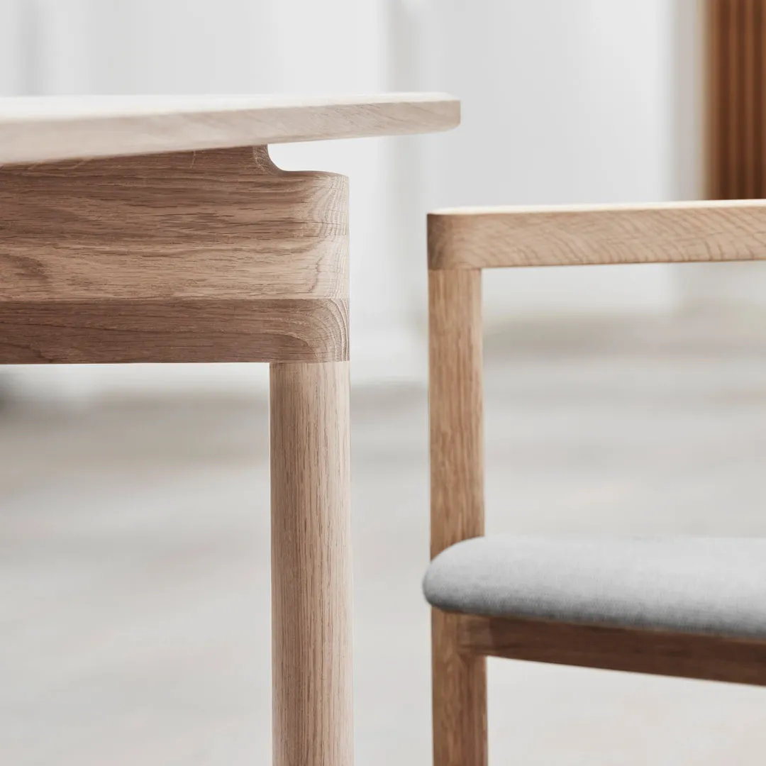 Post Dining Table