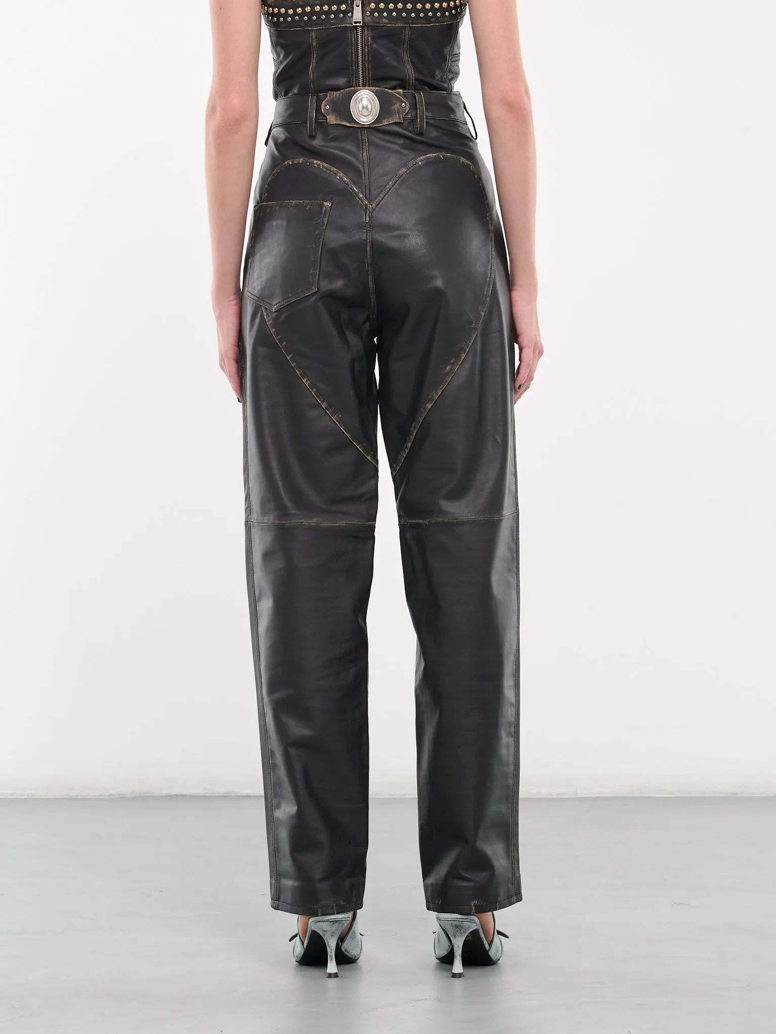 Studded Leather Slit Trousers (PA0039LE01-BLACK)