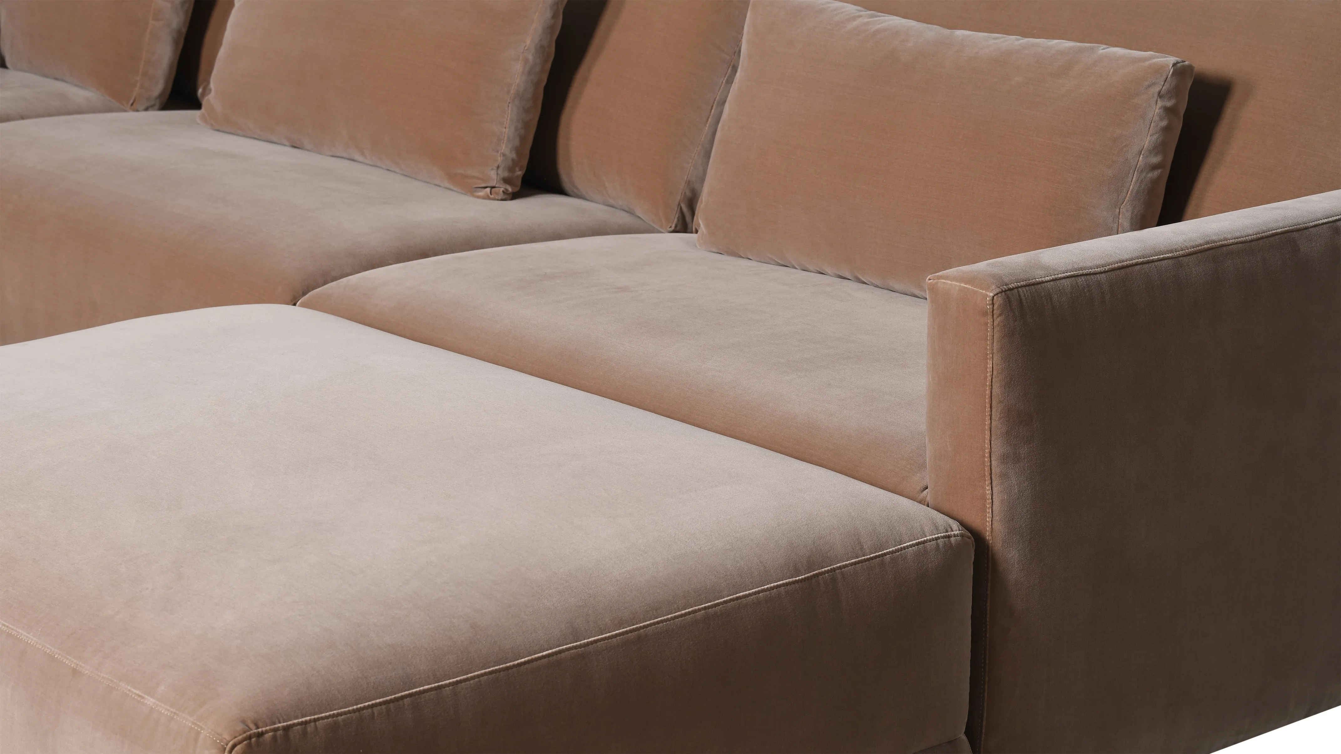 Wind Down 4-Piece Modular Sectional, Doe